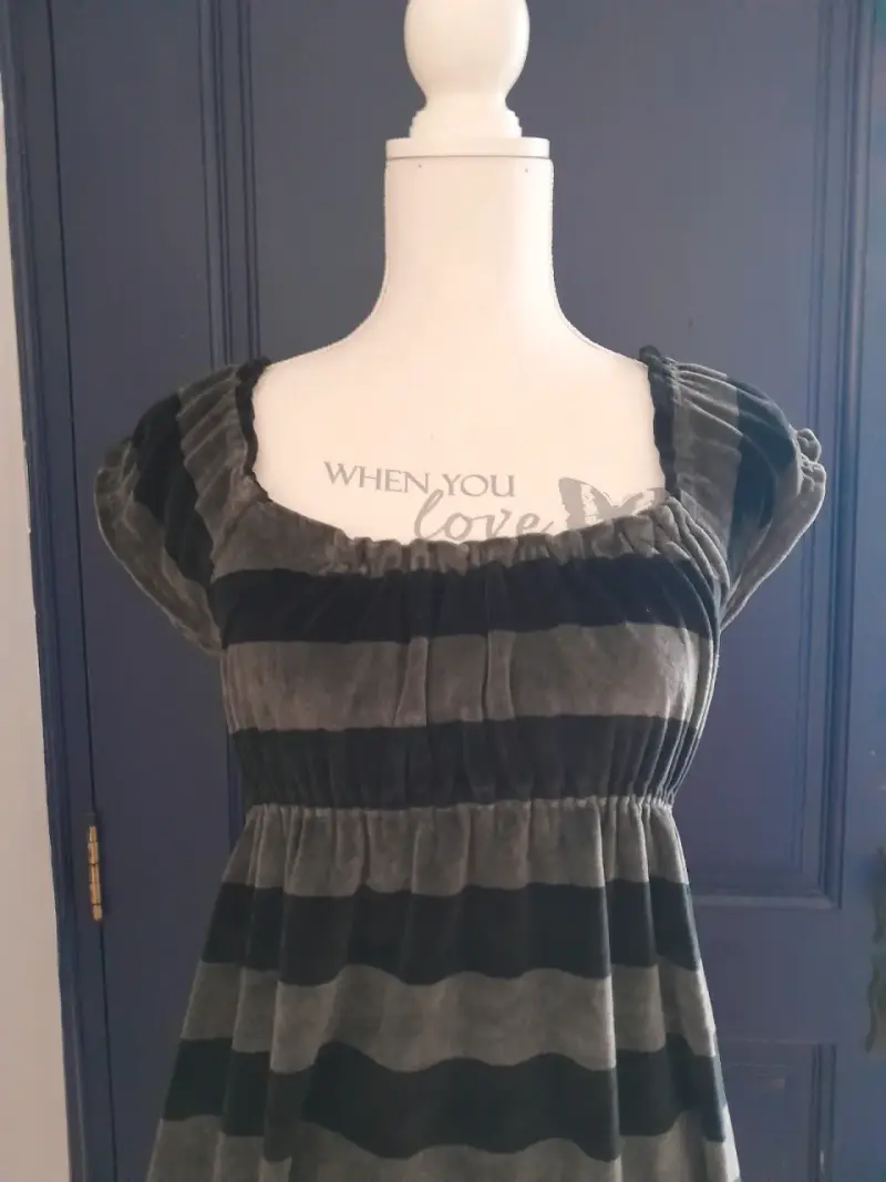 Vestido rayado negro y gris - 2