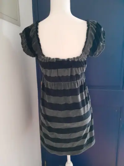 Vestido rayado negro y gris - miniatura 5
