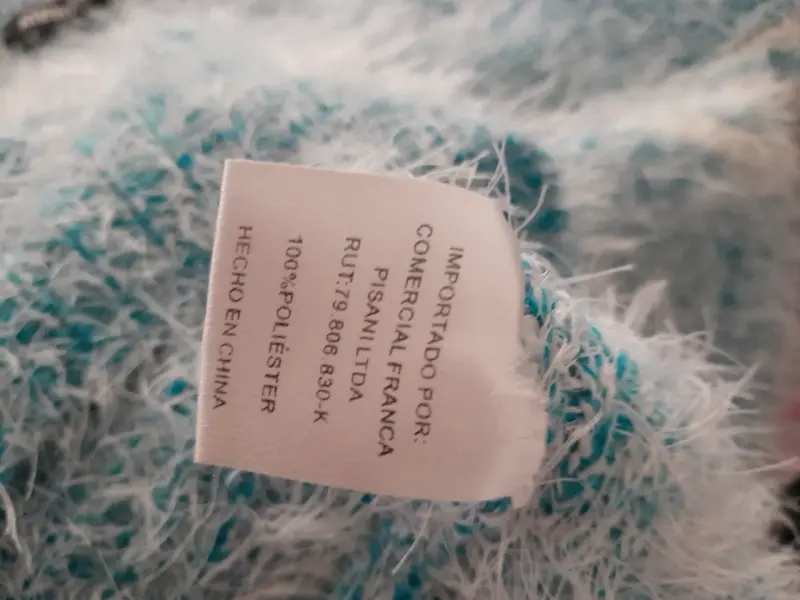 Suéter azul peludo - 6