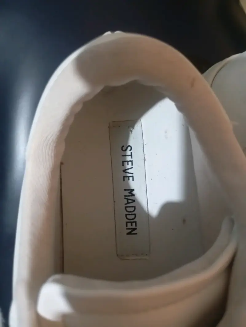 Zapatillas blancas casuales - 3