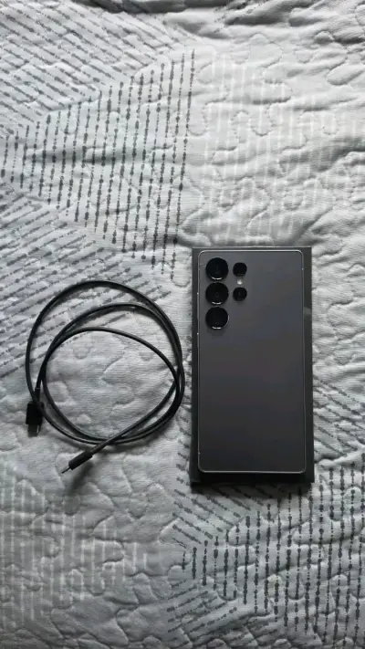Smartphone con cable USB - miniatura 2
