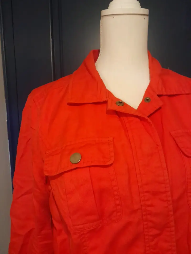 Chaqueta roja ligera - 2