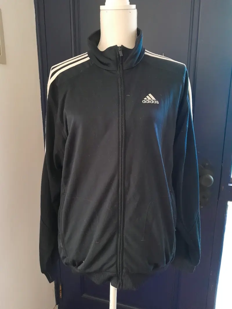 Chaqueta deportiva Adidas negra - 1