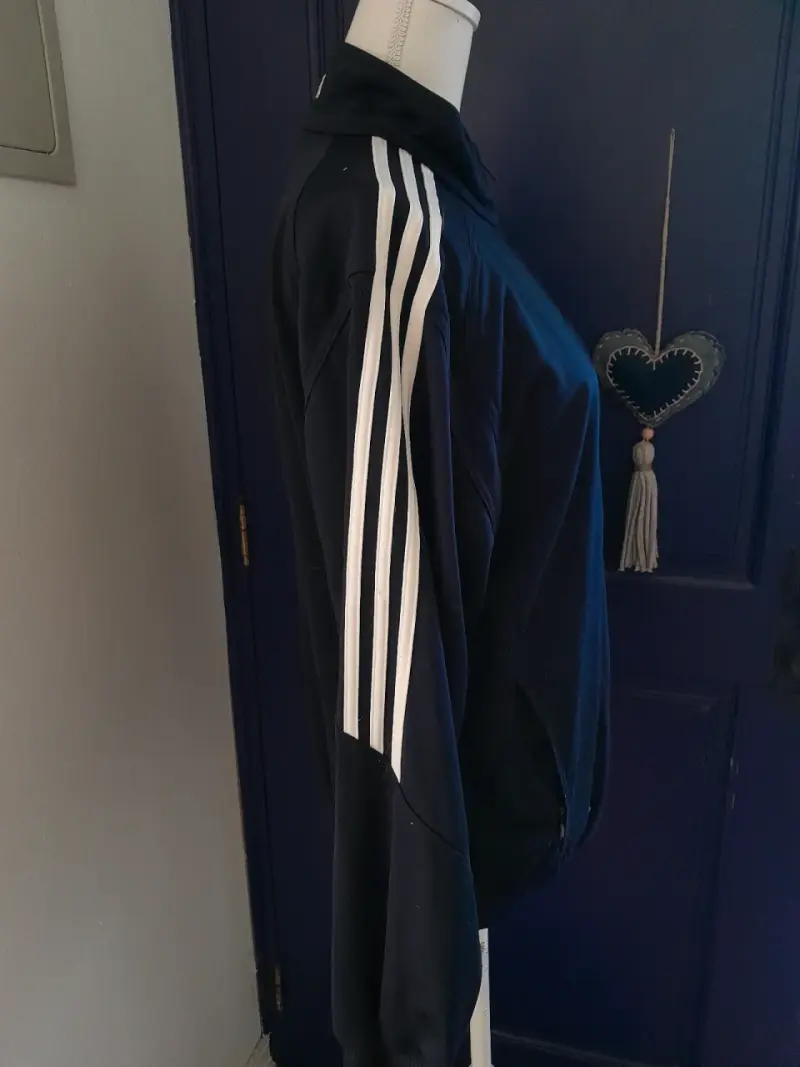 Chaqueta deportiva Adidas negra - 3