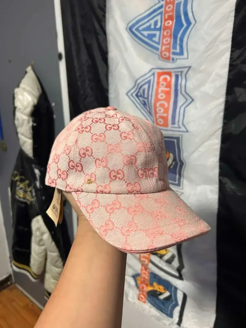 Gorra rosada gucci - 2