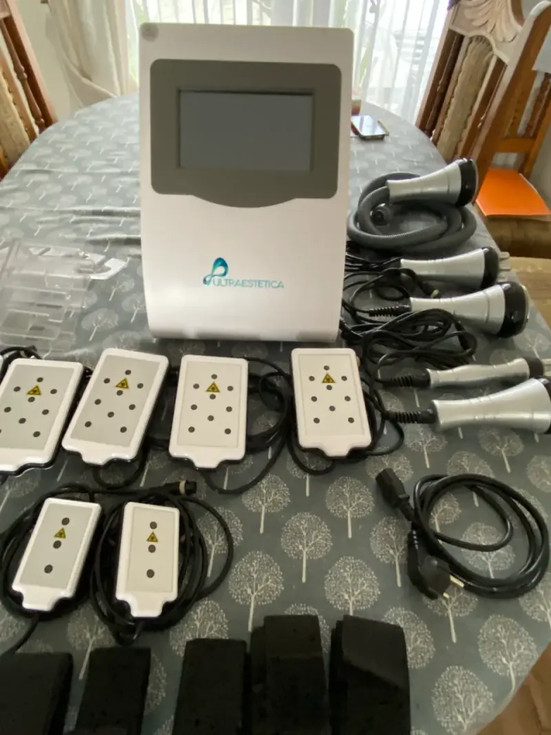 Máquina Ultraestética,CAVITACION Y RADIOFRECUENCIA - 3