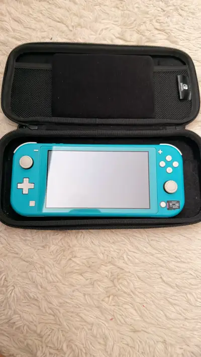Nintendo Switch Lite azul con estuche - miniatura 2