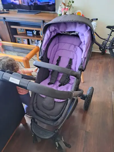 Coche de bebé Infanti morado - miniatura 1