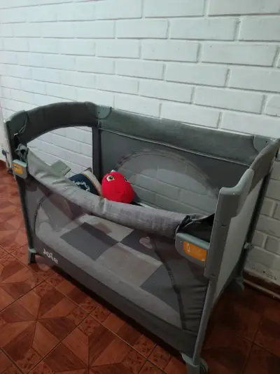 Cuna corral portátil gris Joïe - miniatura 1