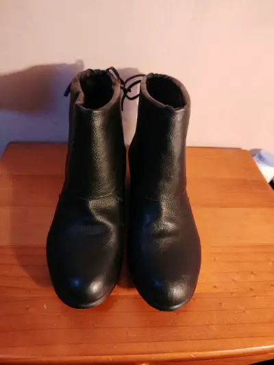 Botines negros - miniatura 1