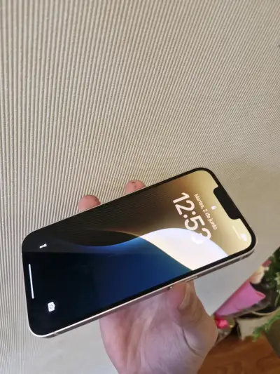 iPhone 13 128 GB 88% Batería - miniatura 2
