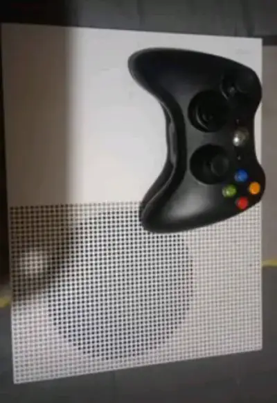 Consola Xbox One S con control - miniatura 1