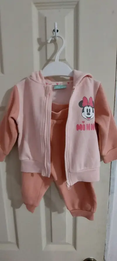 Conjunto infantil Minnie Mouse rosado - miniatura 1