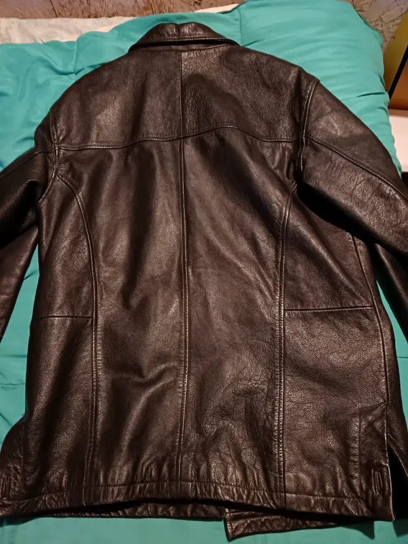 Chaqueta de cuero negra - 3