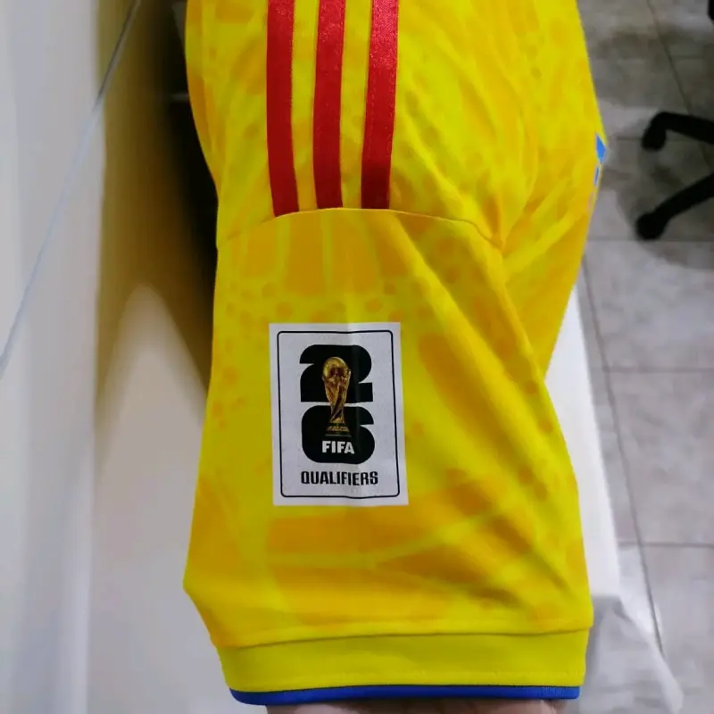 Polerón Colombia negro y multicolor - 3