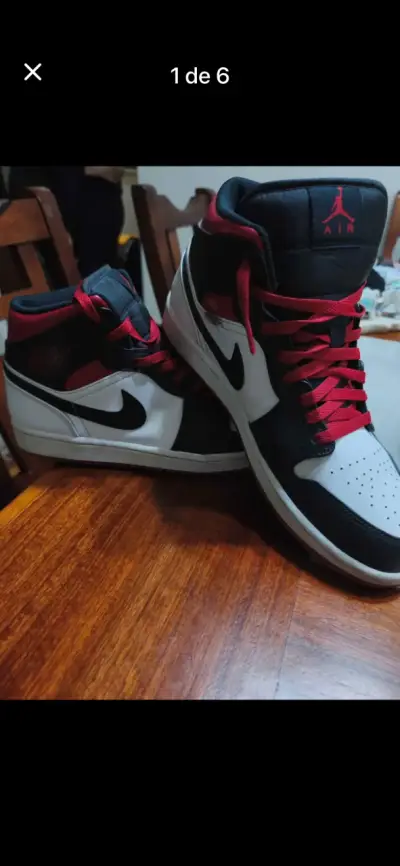 Zapatillas deportivas blancas y negras - miniatura 2