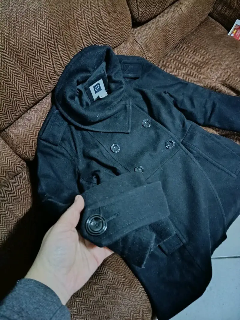 Abrigo negro Talla L - 2