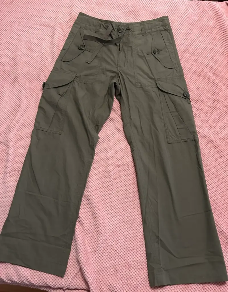 Pantalones cargo verdes - 3