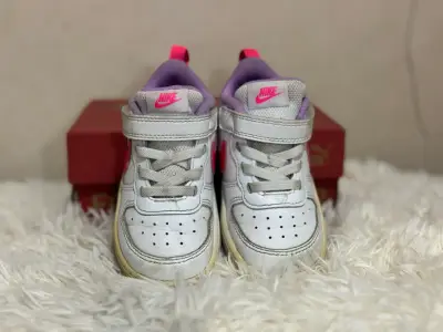 Zapatillas deportivas blancas Nike - miniatura 4