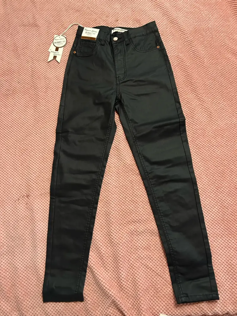 Jeans negros skinny fit para mujer - 2