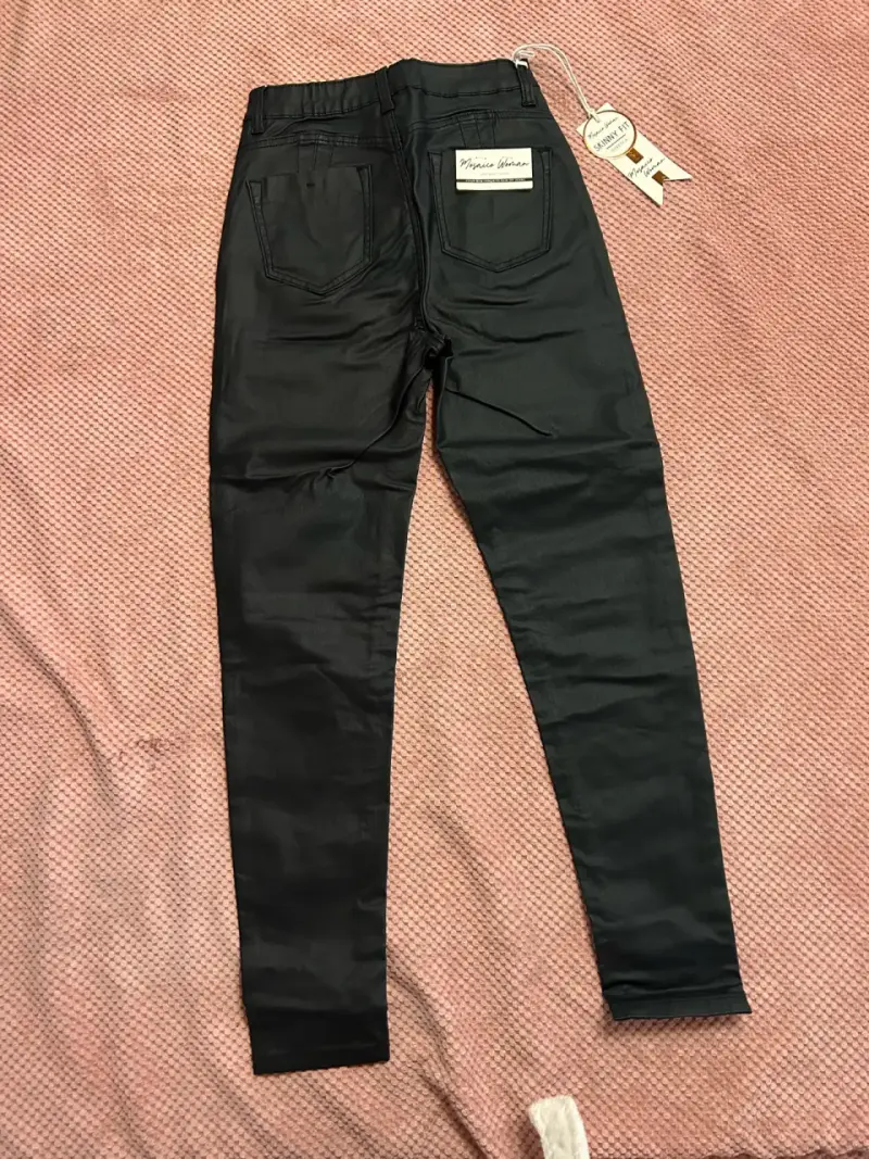 Jeans negros skinny fit para mujer - 4