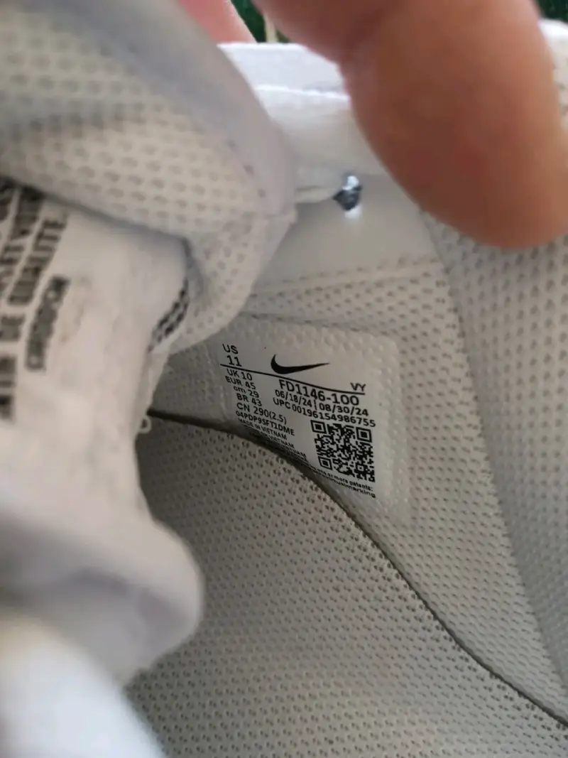 Zapatillas deportivas blancas Nike - 5