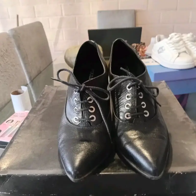 Zapatillas blancas Lotto - 5
