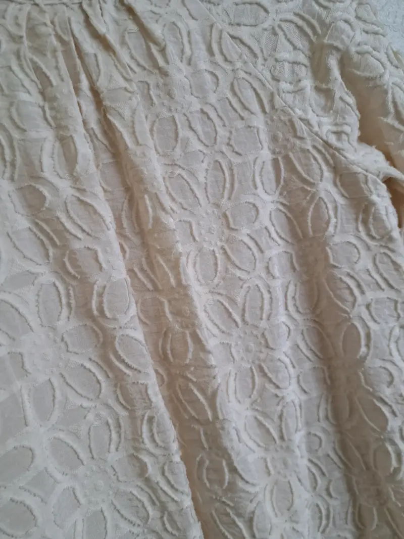 Vestido blanco Zara elegante - 2