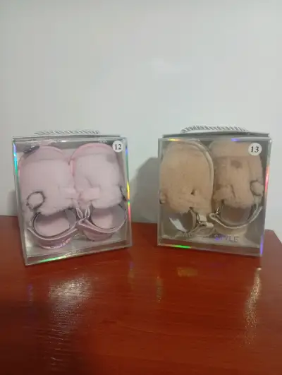 Set de zapatitos para bebé Mia Mia - miniatura 3