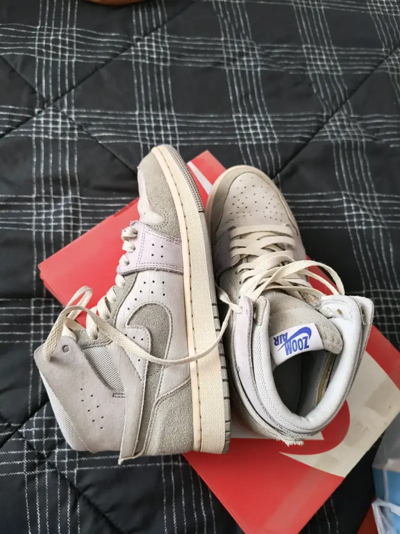 Zapatillas Nike Air Jordan grises - 3