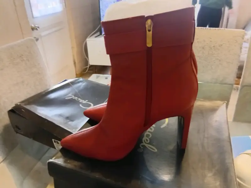 Botines rojos de cuero - 3