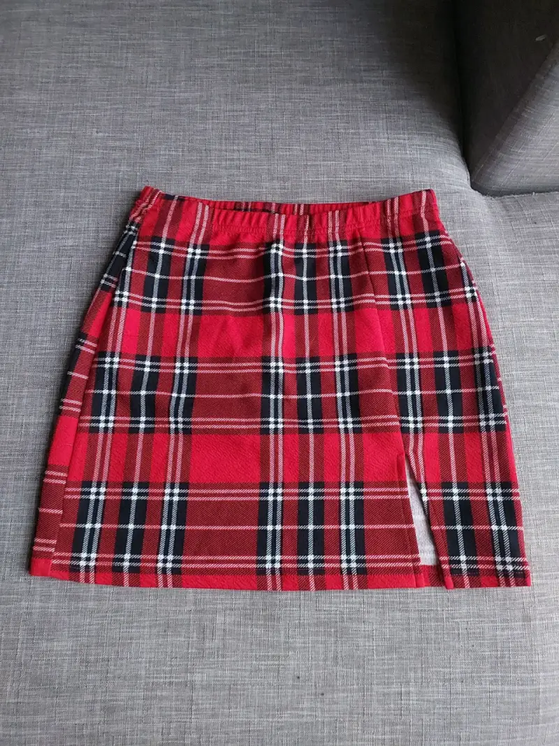 Mini falda escocesa roja