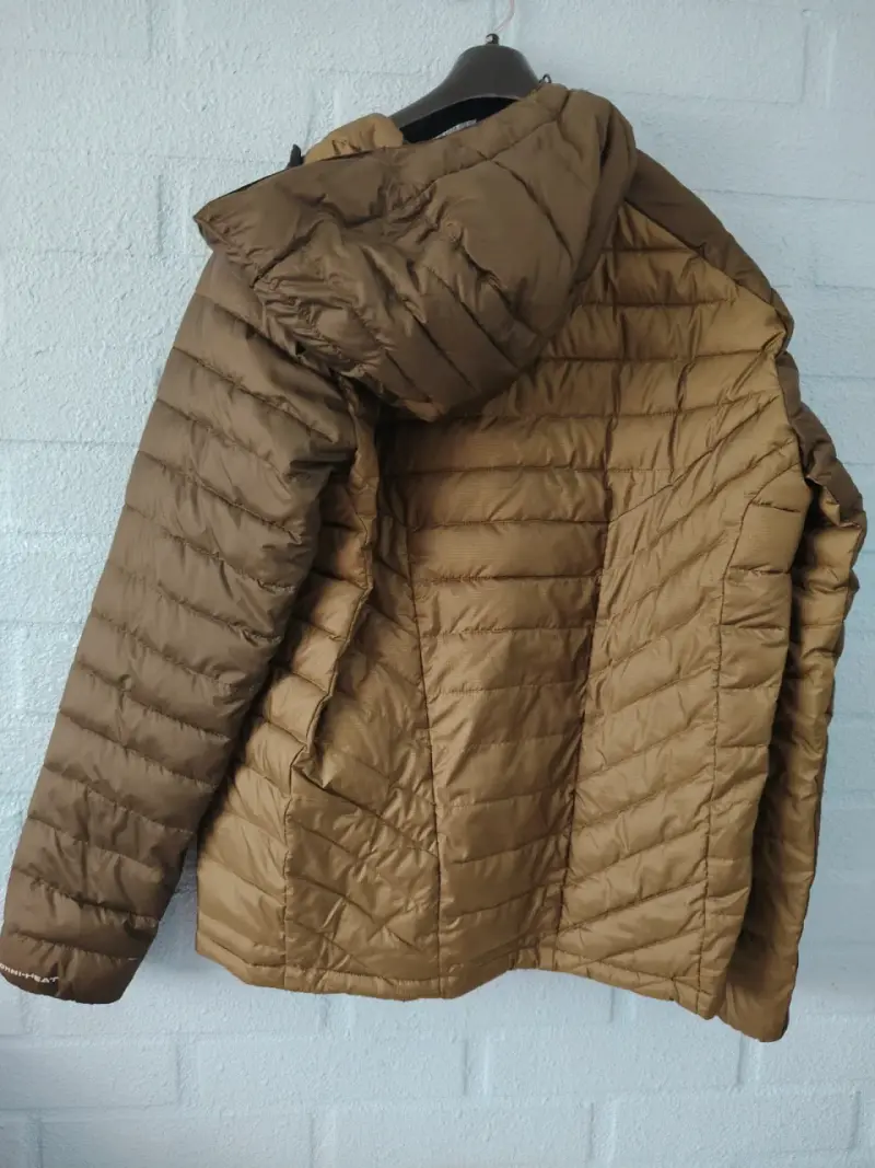Parka Columbia color verde con capucha - 2