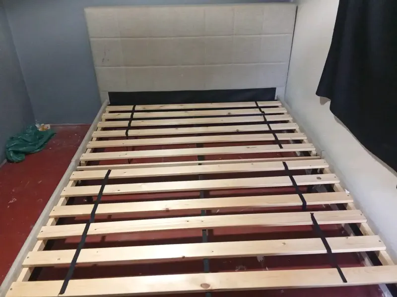 Cama matrimonial con respaldo gris 2 plazas - 6