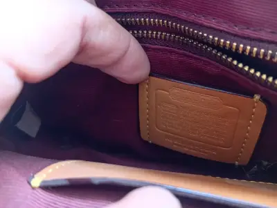 Cartera de mano azul y cuero - miniatura 2
