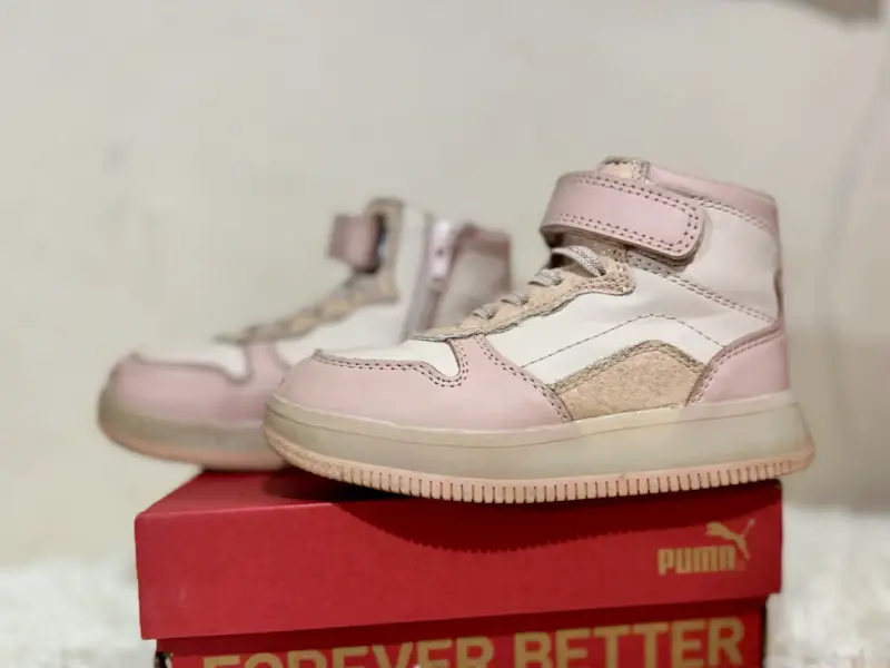 Zapatillas deportivas rosas con luces - 3