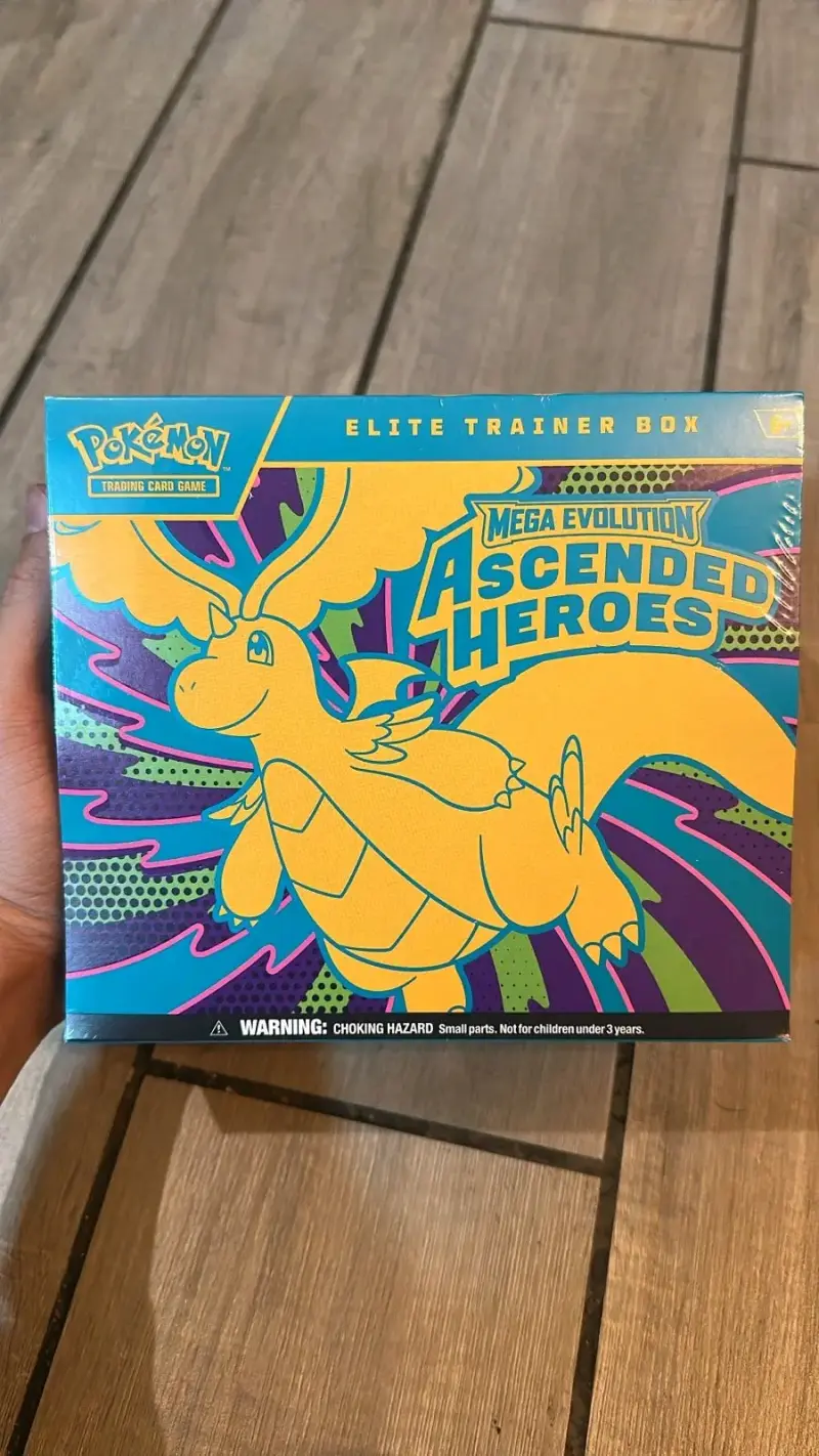 Caja Elite Trainer Box Pokémon Ascended Heroes Ing