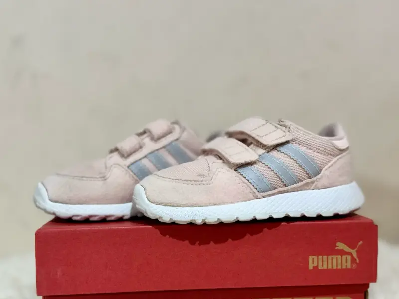 Zapatillas infantiles rosadas Adidas - 2