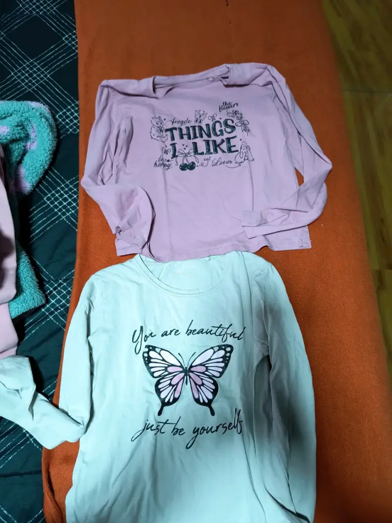 Poleras manga larga estampadas - 3