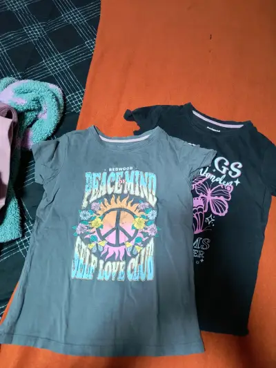 Poleras manga larga estampadas - miniatura 4