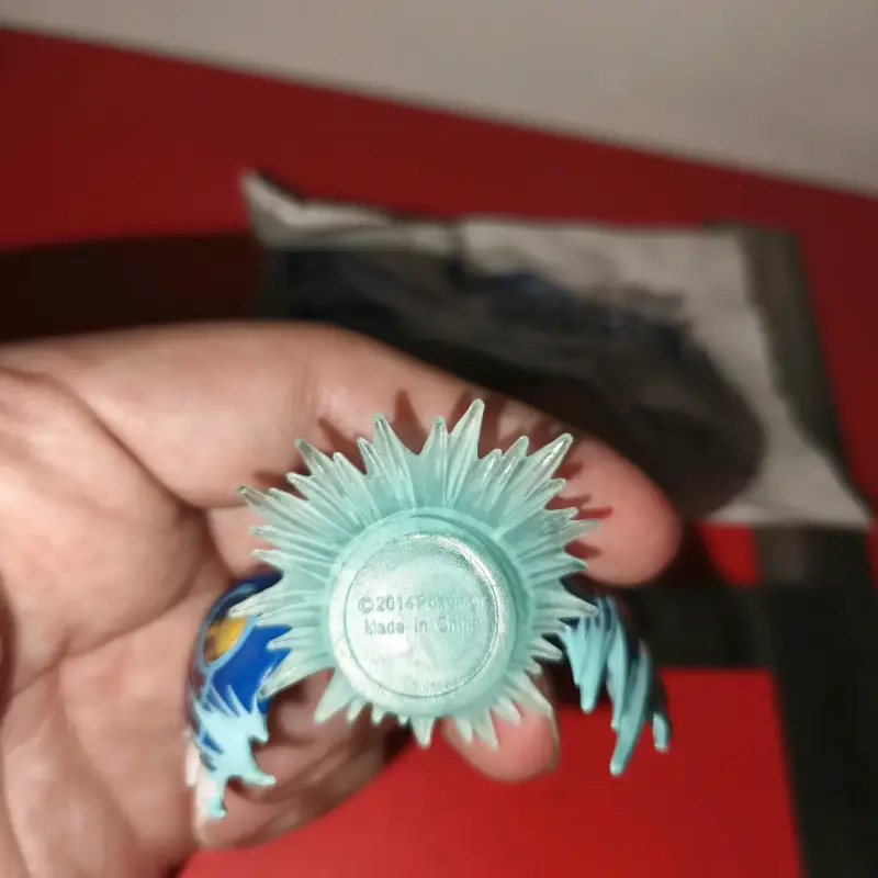 Figura de colección Pokémon Kyogre - 3