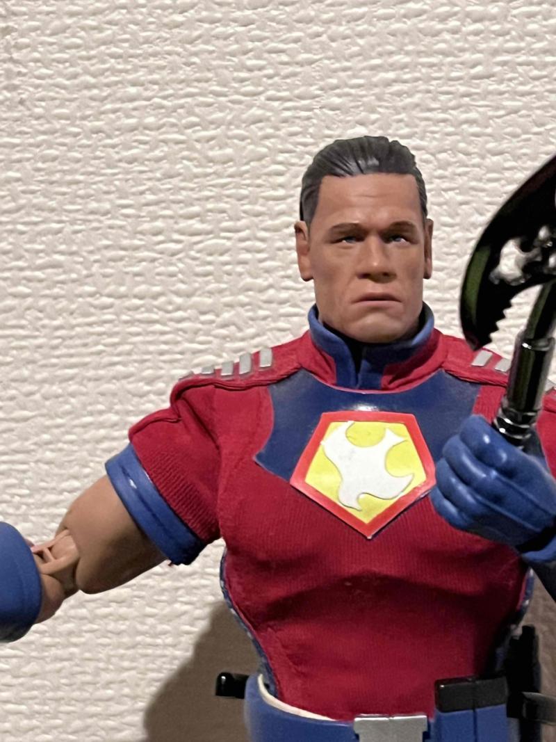 Figura de acción Peacemaker - 4