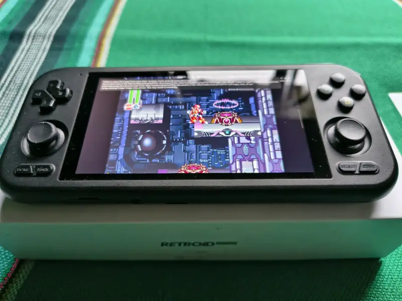 Consola portátil Retroid Pocket 4 Pro - 2