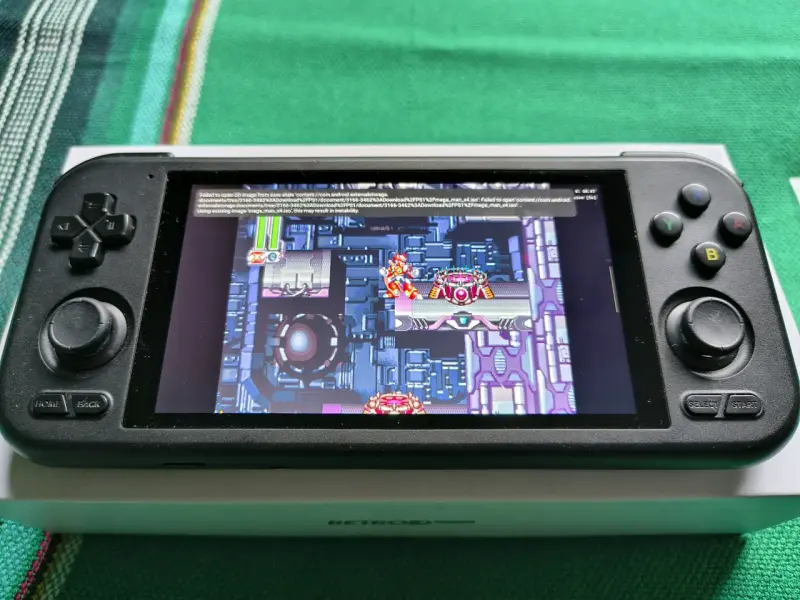 Consola portátil Retroid Pocket 4 Pro - 3