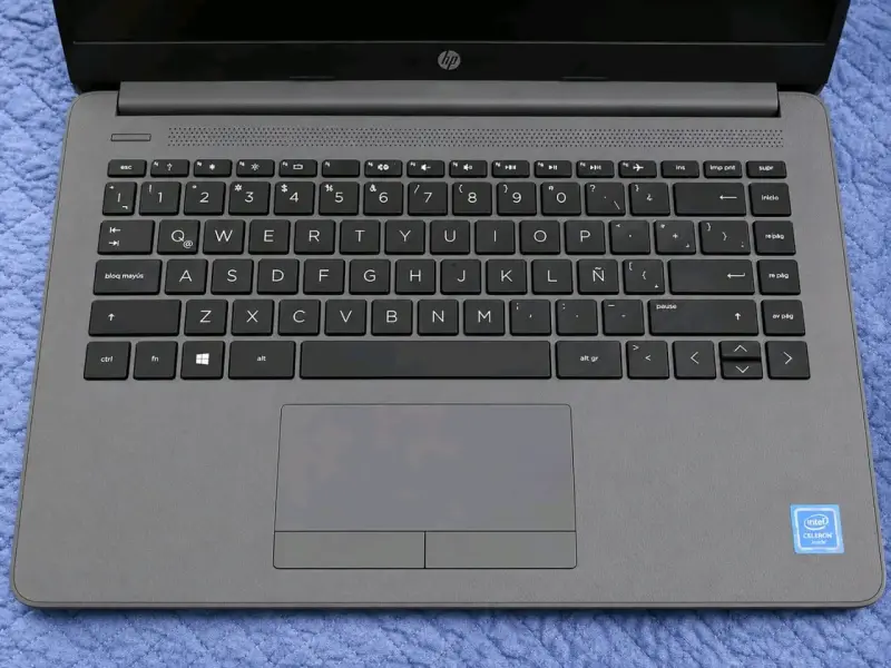 Notebook HP negro - 3