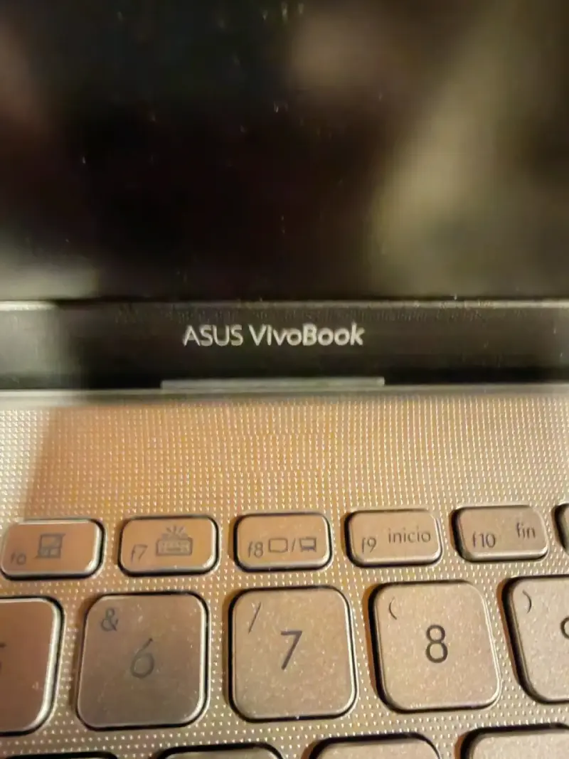 Asus vivobook - 3