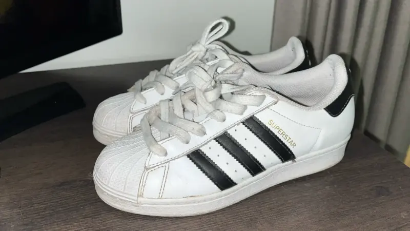 Zapatillas blancas Adidas Superstar - 1