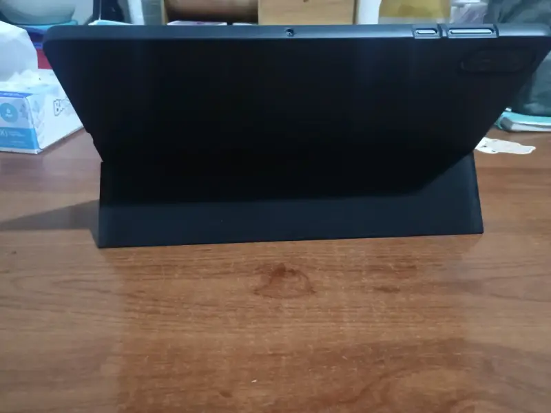 Tablet Honor con carcasa - 3