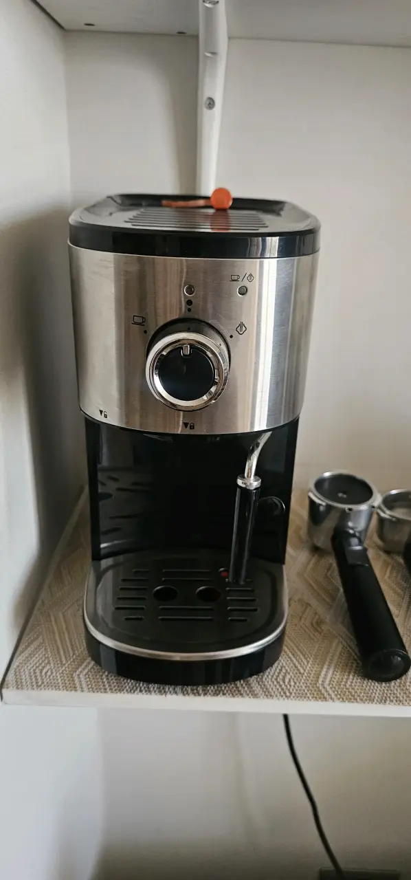 Cafetera WURDEN 2 en 1 - con cápsulas - 1