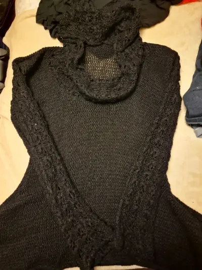 Jersey negro tejido calado - miniatura 7